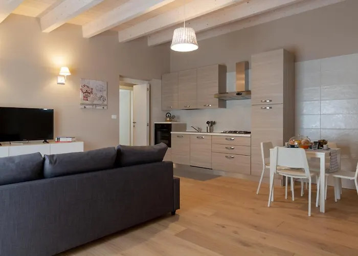 Paola Maison 3 Pescara